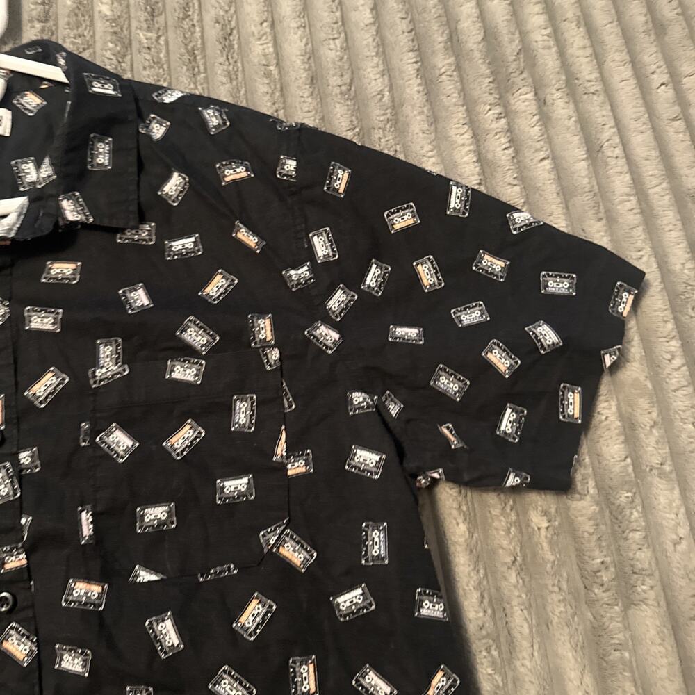 Abound Button Up Short Sleeve Shirt Men’s Size L - Picture 4 of 14